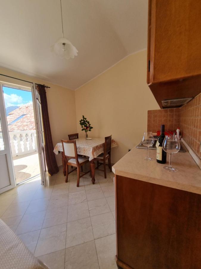 Lovely Apartment Jovan 3,With A View Of The Bay And Free Wi-Fi 科托尔 外观 照片